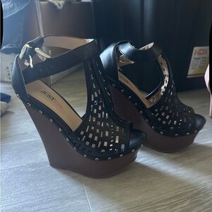 JustFab Black Cutout Wedge Sandals